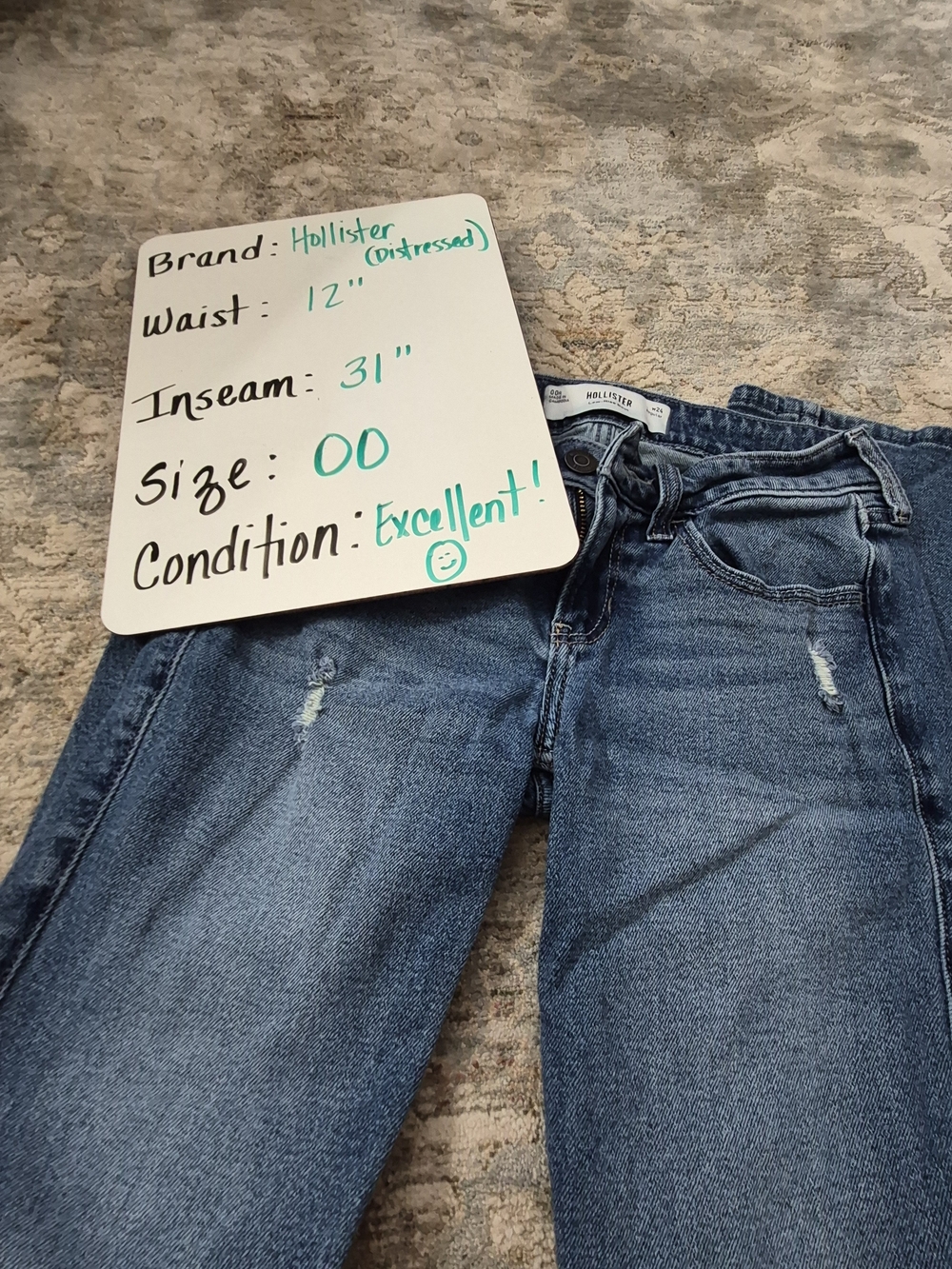 Hollister Women's Mid-Blue Skinny Jeans with Light Distressing